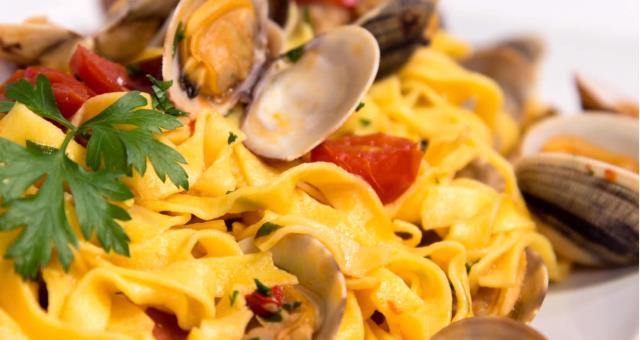 Pasta with clams-Sorrento