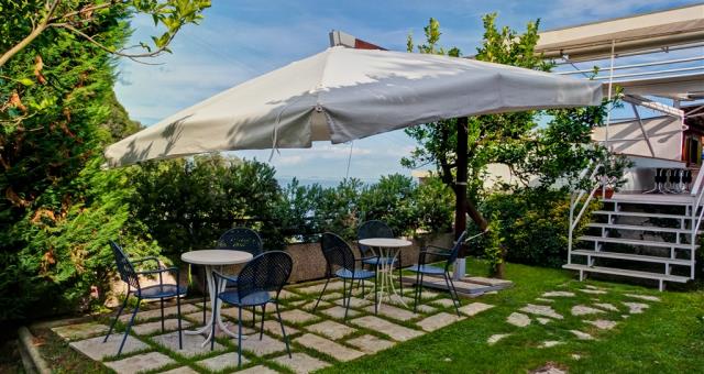 Cerchi servizio e ospitalità per il tuo soggiorno a Sorrento? Il Best Western Hotel La Solara è quello che fa per te!
