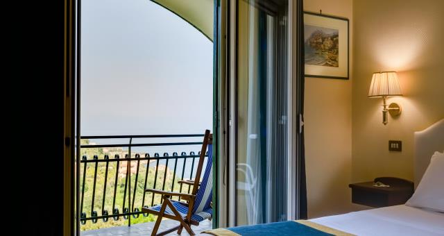 Best Western La Solara Sea view balcony Room