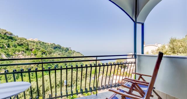 Best Western La Solara Sea view balcony room